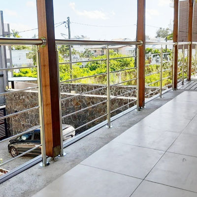 O espelho terminou Inox de aço inoxidável AISI 201 304 trilhos da escadaria de 316 casas