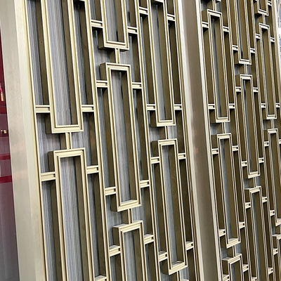 Separação de aço inoxidável da sala do revestimento dourado decorativo para a sala de visitas