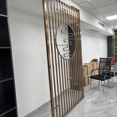 O laser 1250mm de aço inoxidável decorativo da separação da tela cortou o divisor de sala do metal do restaurante do hotel