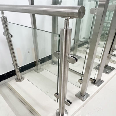 Categoria 201 coluna de aço inoxidável dos trilhos da fabricação de metal 304 316 para a cerca da escadaria
