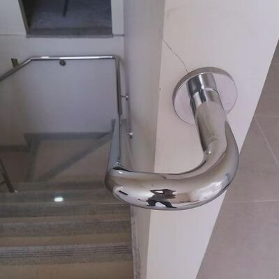 Conector de Corrimão Ajustável Multi-Ângulo SS304 SS316 para Tubos Redondos